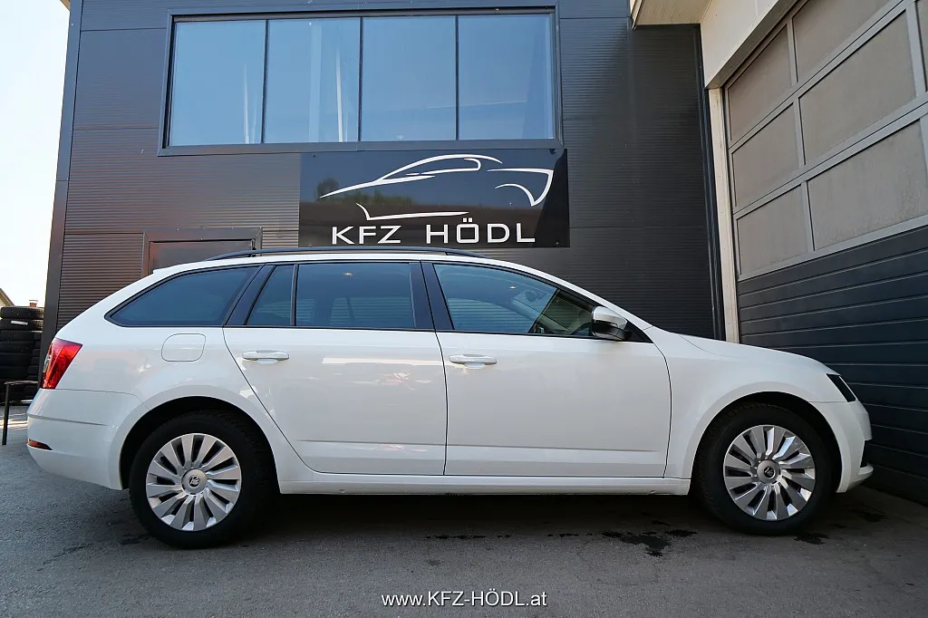 Skoda Octavia Combi 1,6 TDI Ambition Image 5