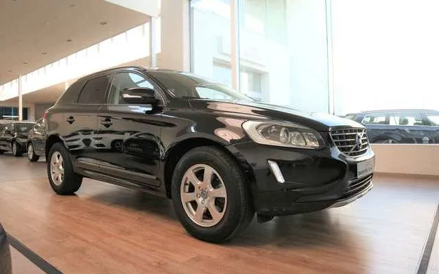 Volvo XC60 D3 150PK 6V*MOMENTUM*VELE OPTIES*TOPWAGEN & PRIJS Image 4