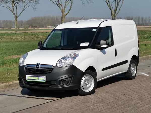 Opel Combo 1.3 CDTI L2H1 SPORT! Image 2